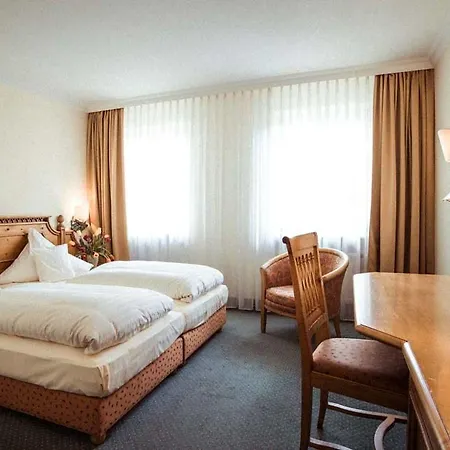 Hotel Limmerhof Taufkirchen (Munich)